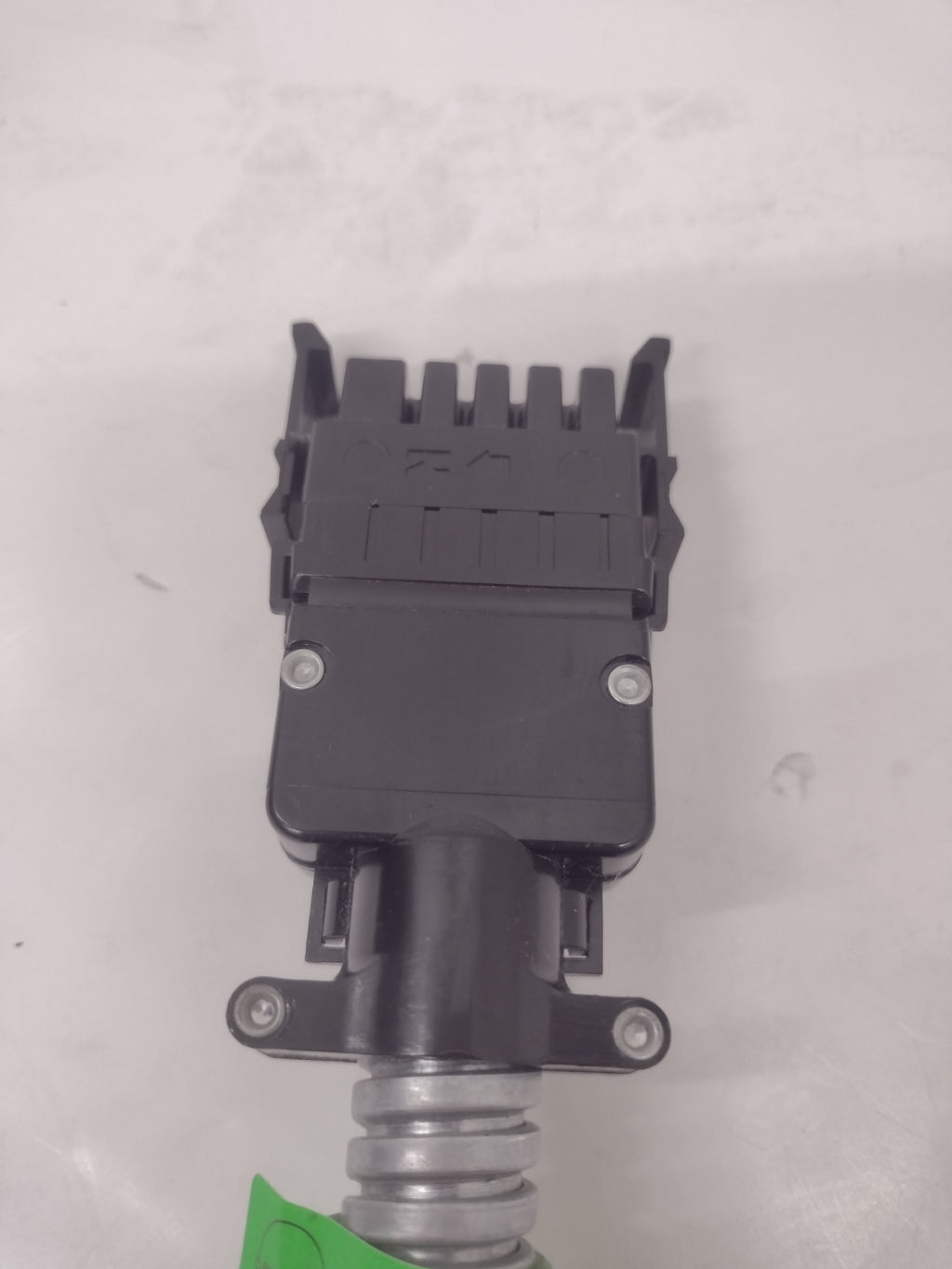 Evolve 16" EVE8CP16 Power ("Jumper") Cable/Connector for Cubicle Panels
