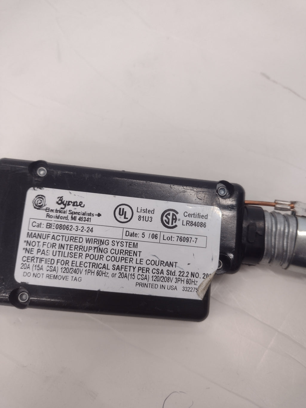 Byrne 24" BE08062-3-2-24 Double Block Raceway/Power Cable for Cubicles