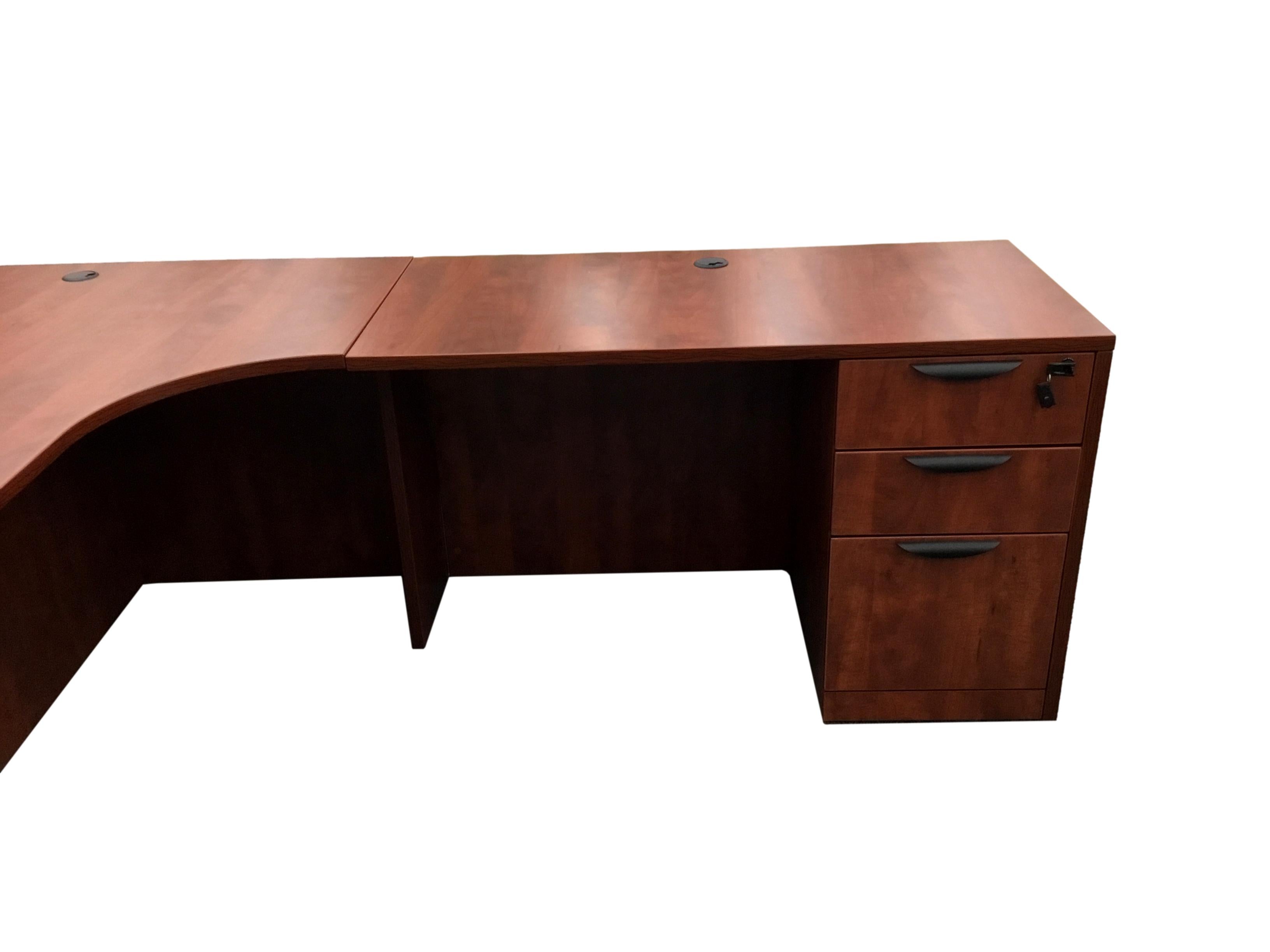 Office Source Bullet w/Corner Extension and Right Hand Return with 3-Drawer Pedestal - 71" x 89"
