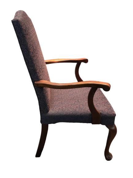 Pre-Owned Floral Pattern Fabric High Back Executive Lounge Chair