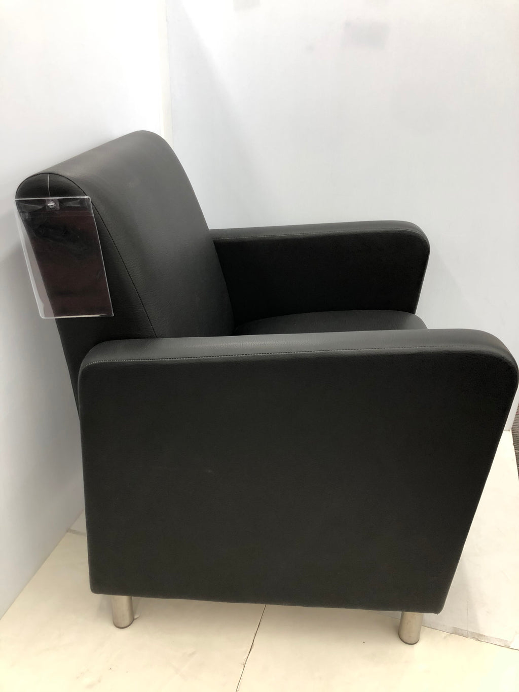 New Lesro Black Vinyl Lounge Chair - Siena Collection