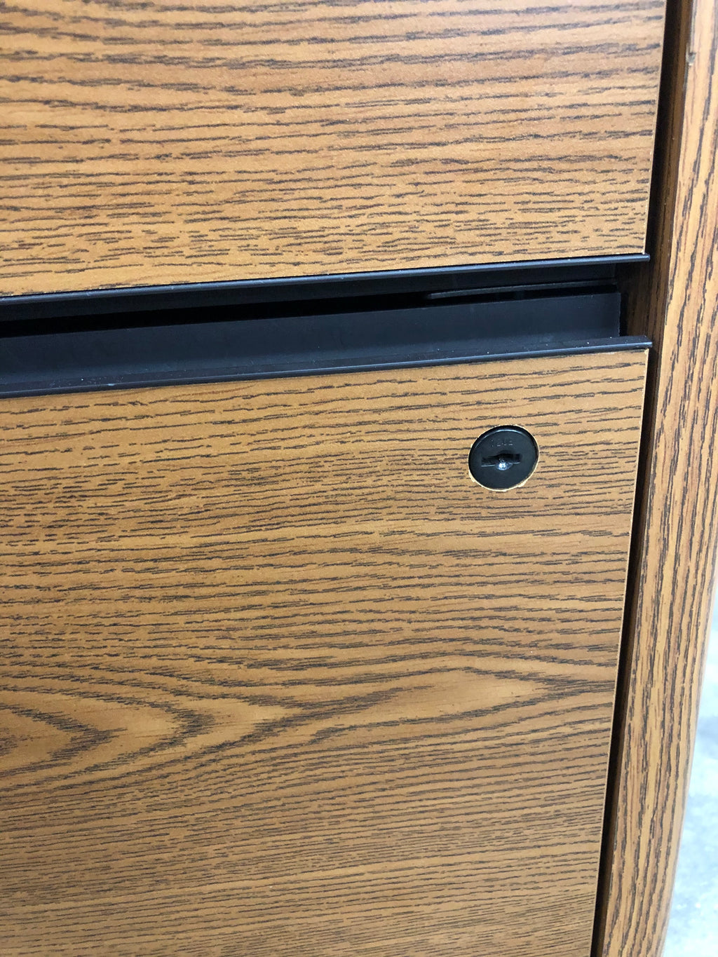 Pre-Owned, HON Oak & Oak Laminate, 2-Drawer Lateral File Cabinet