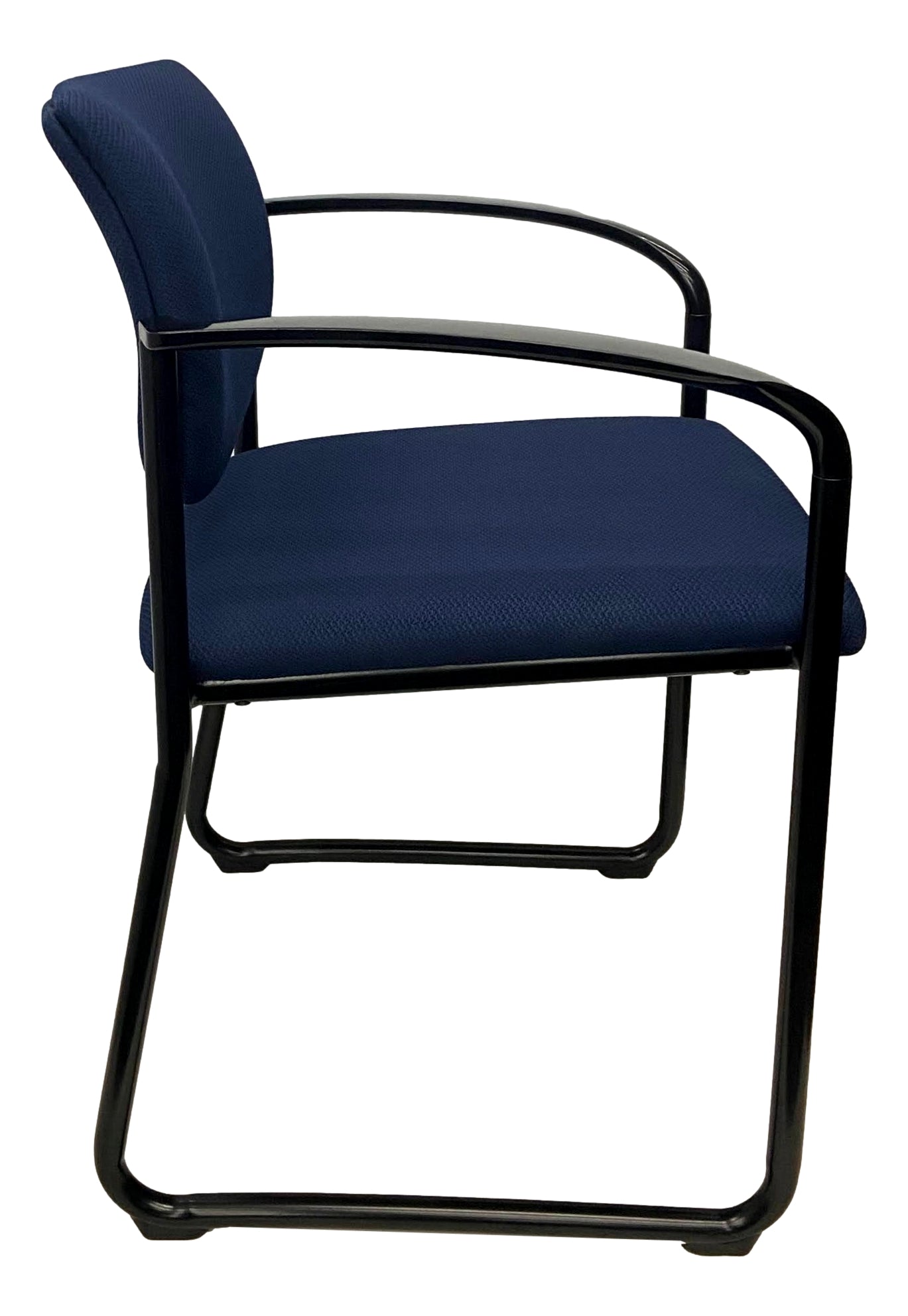 Pre-Owned Steelcase Player 475 Series Sled-Base Multi-Use Chair